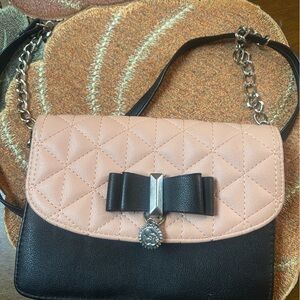 Elegant Black and Pink Women's Bag - Jessica Simpson